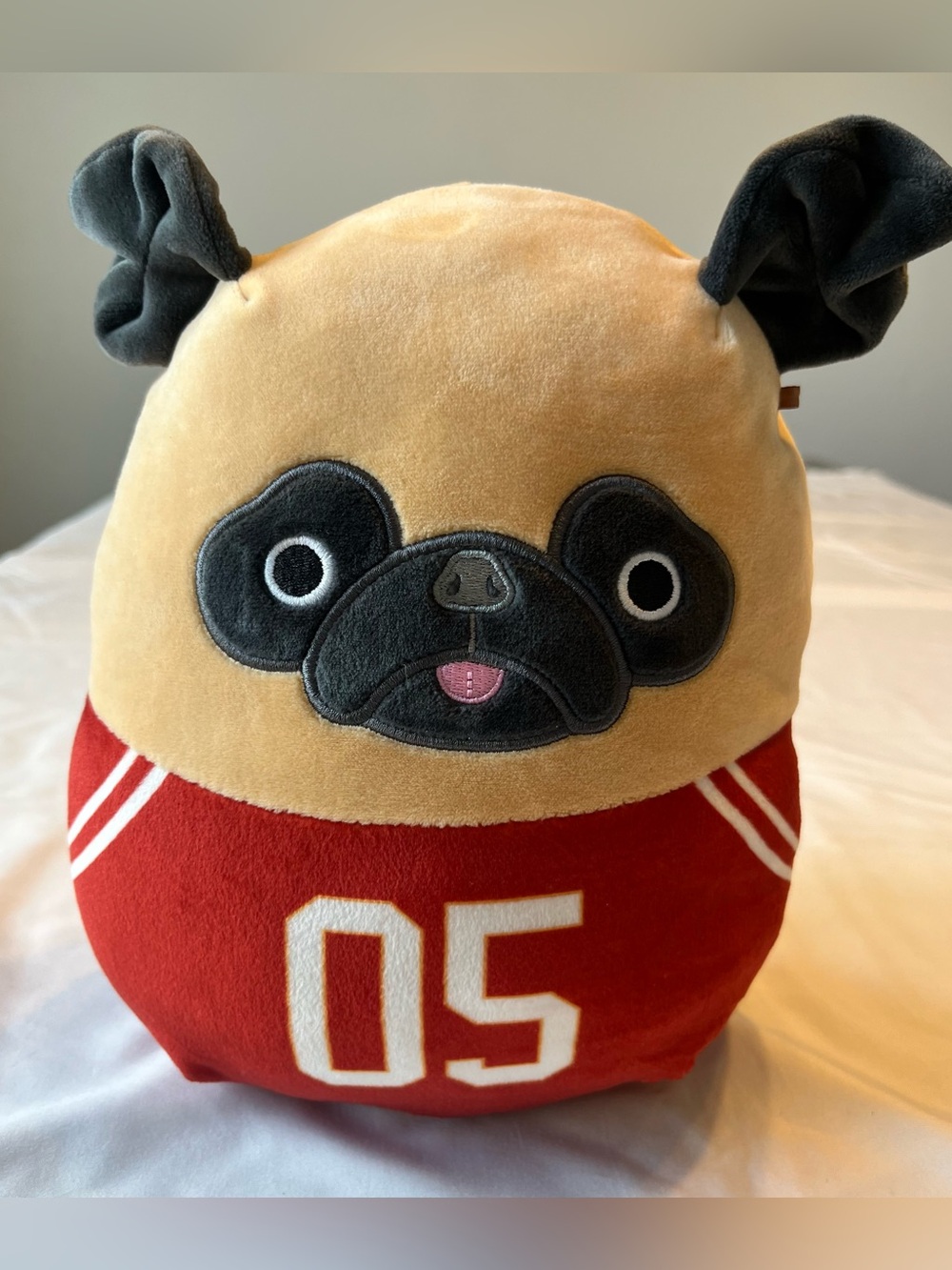 Squishmallow Prince The Pug 10” Plush Red Jersey 05 Kellytoy